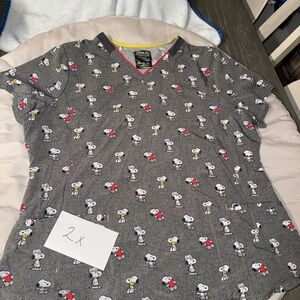 Gray Snoopy Print T-Shirt